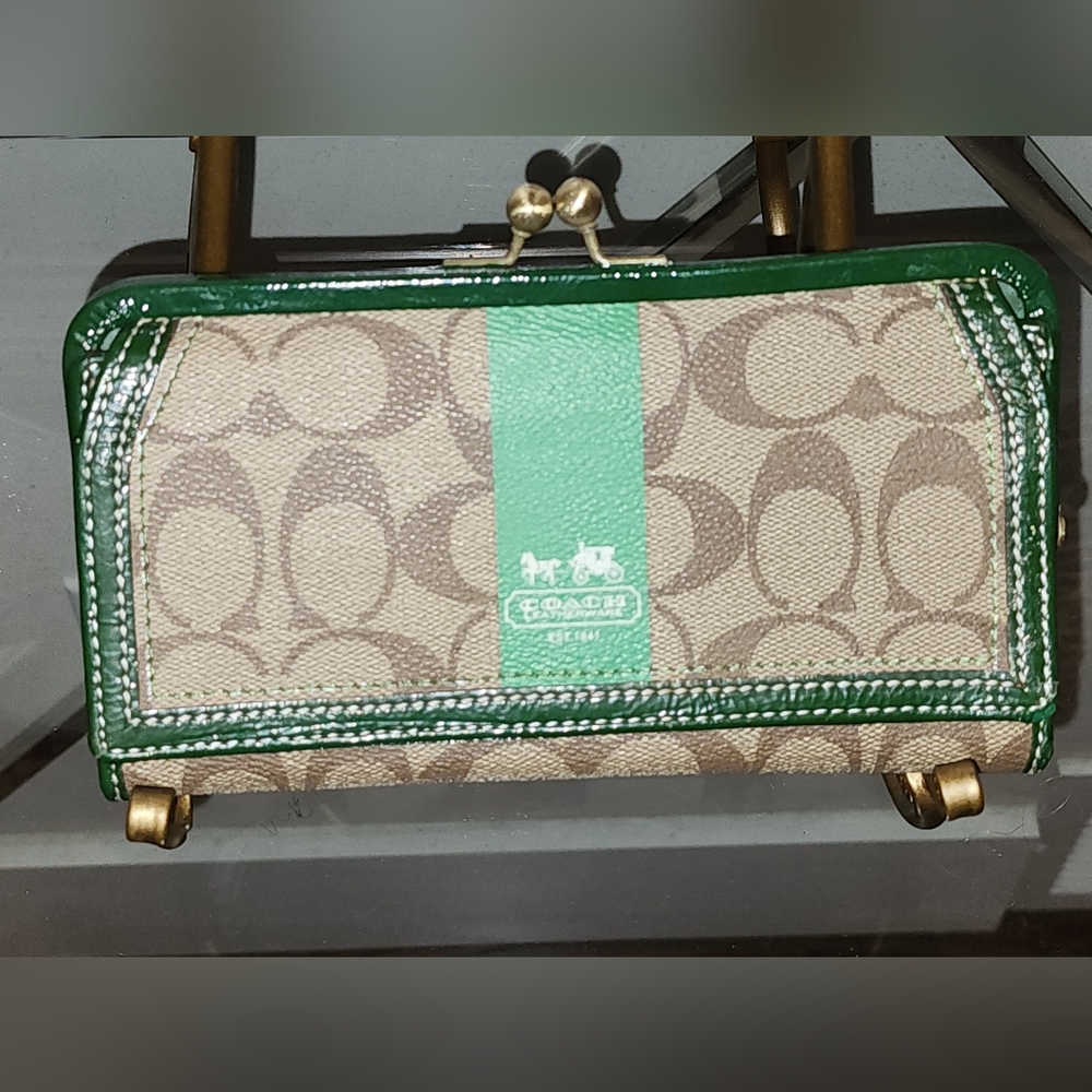 😍🥰Vintage Double fold kisslock Wallet